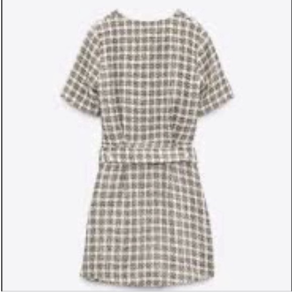 M. Zara Cut Out Plaid Dress - Picture 3 of 6